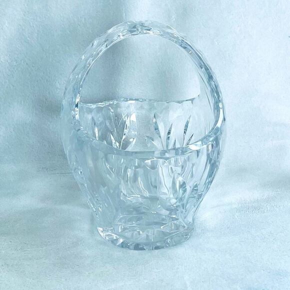 Vintage Bohemian Cut Crystal Basket Bowl Serving Dish Candy Trinket Vase - Picture 3 of 9